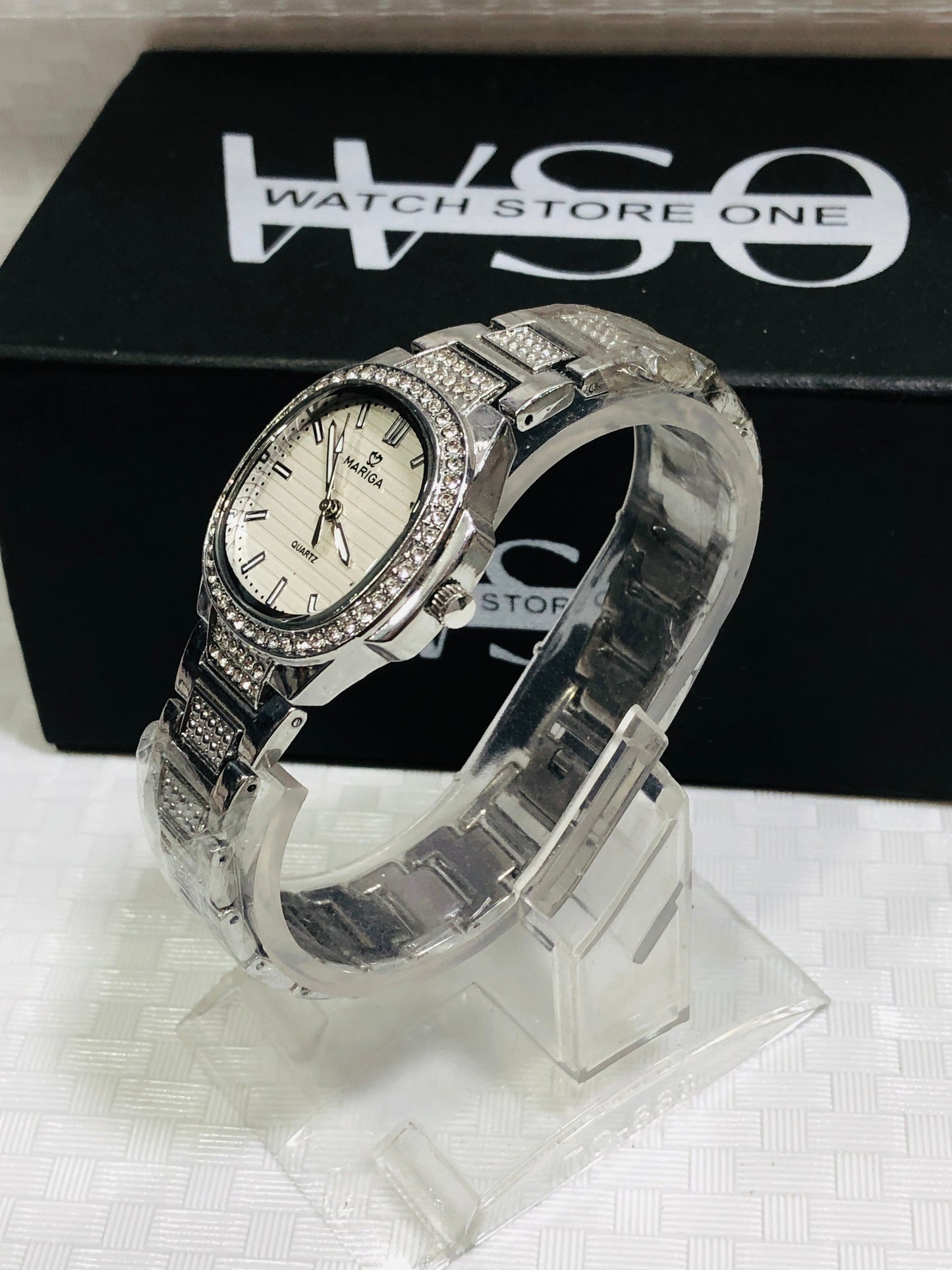Women luxury watches Silver white