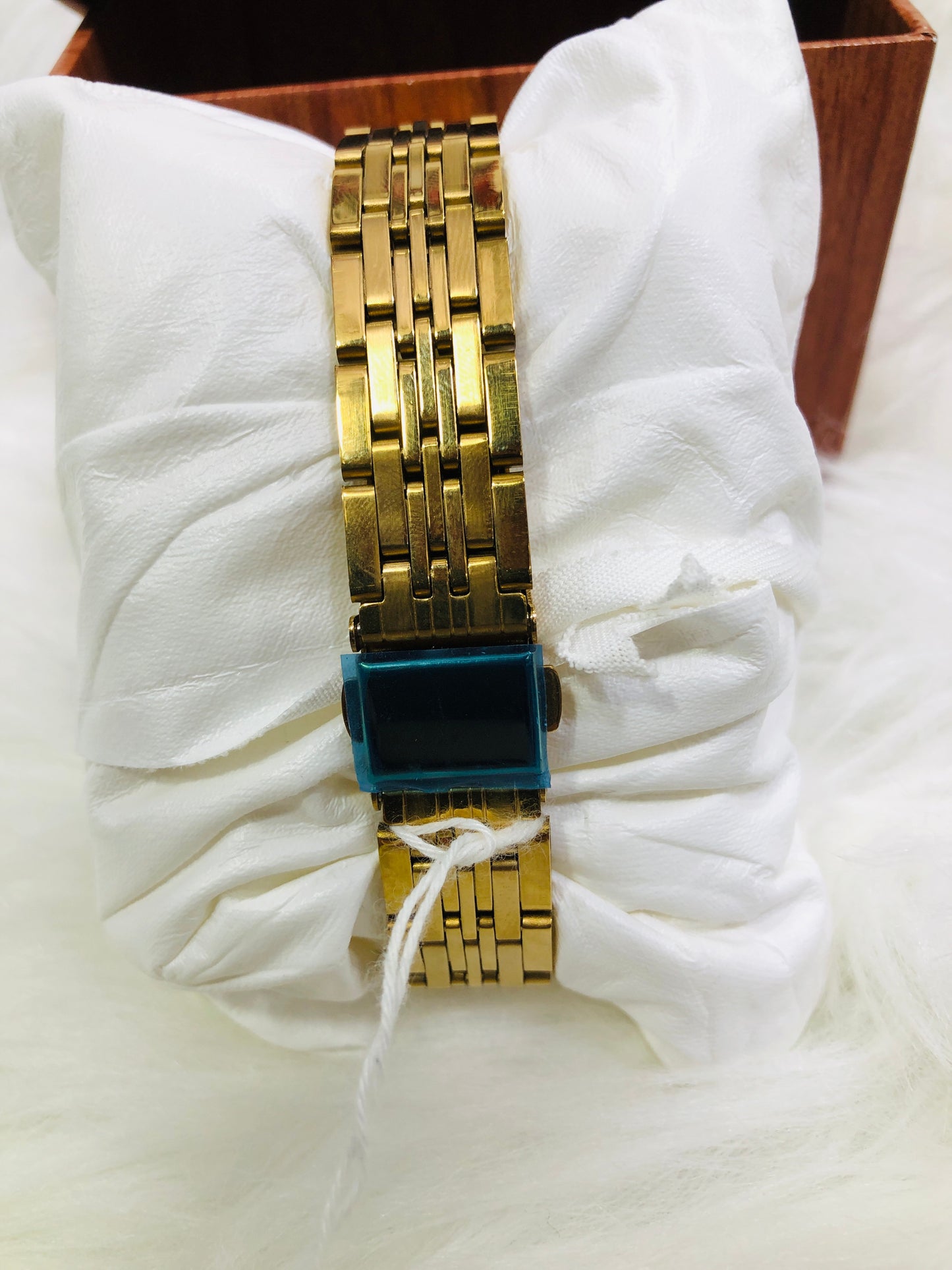 citizen royal female watches