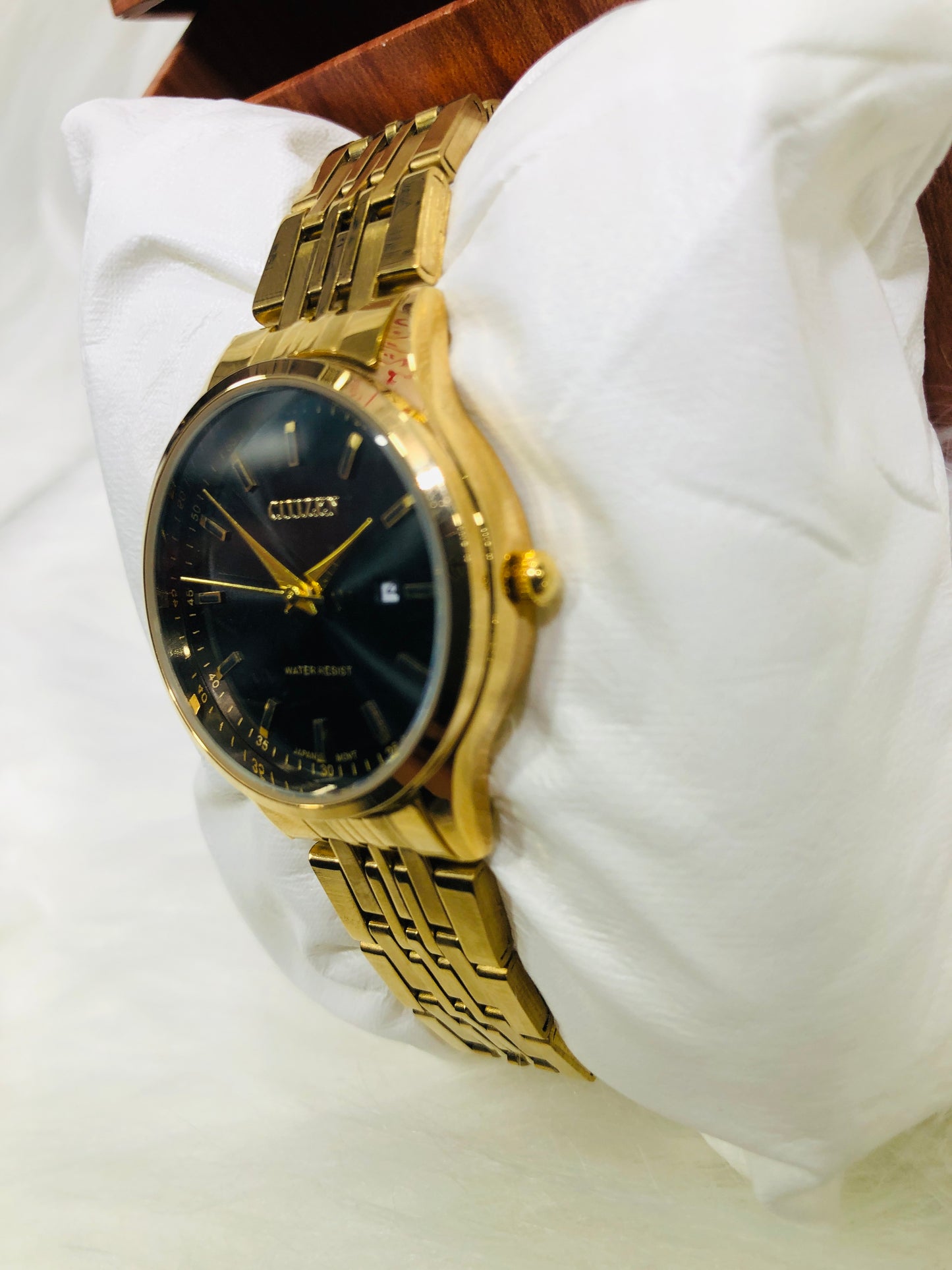 citizen royal female watches