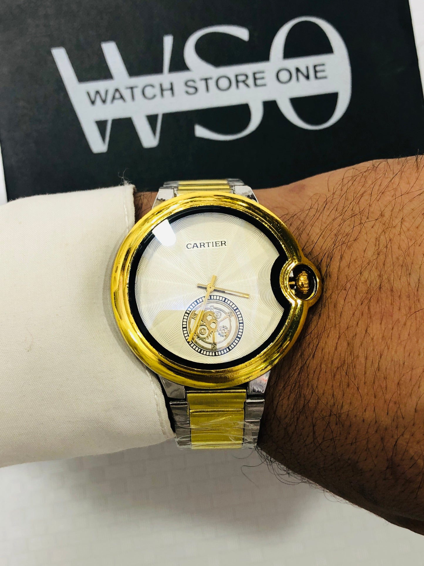 Cartier Stylish watch >Totone White