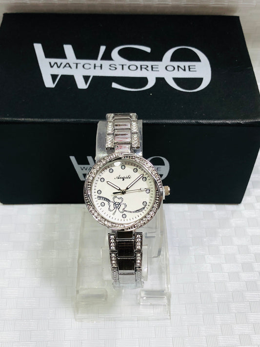 Luxury female watch Silver white