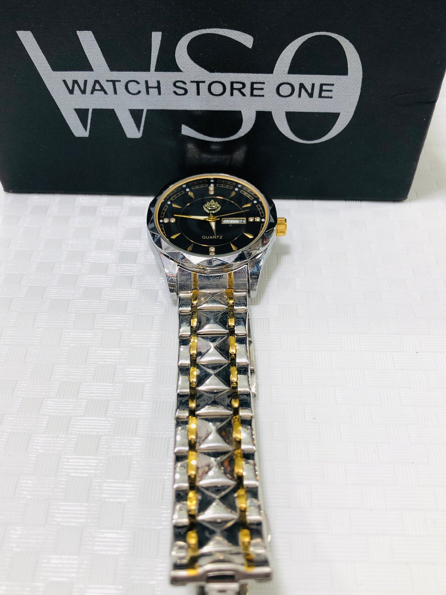 Crown Diamond Cut Watch >TOTONE BLACK